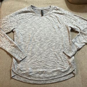 Athleta Loose Fitting Long Sleeve